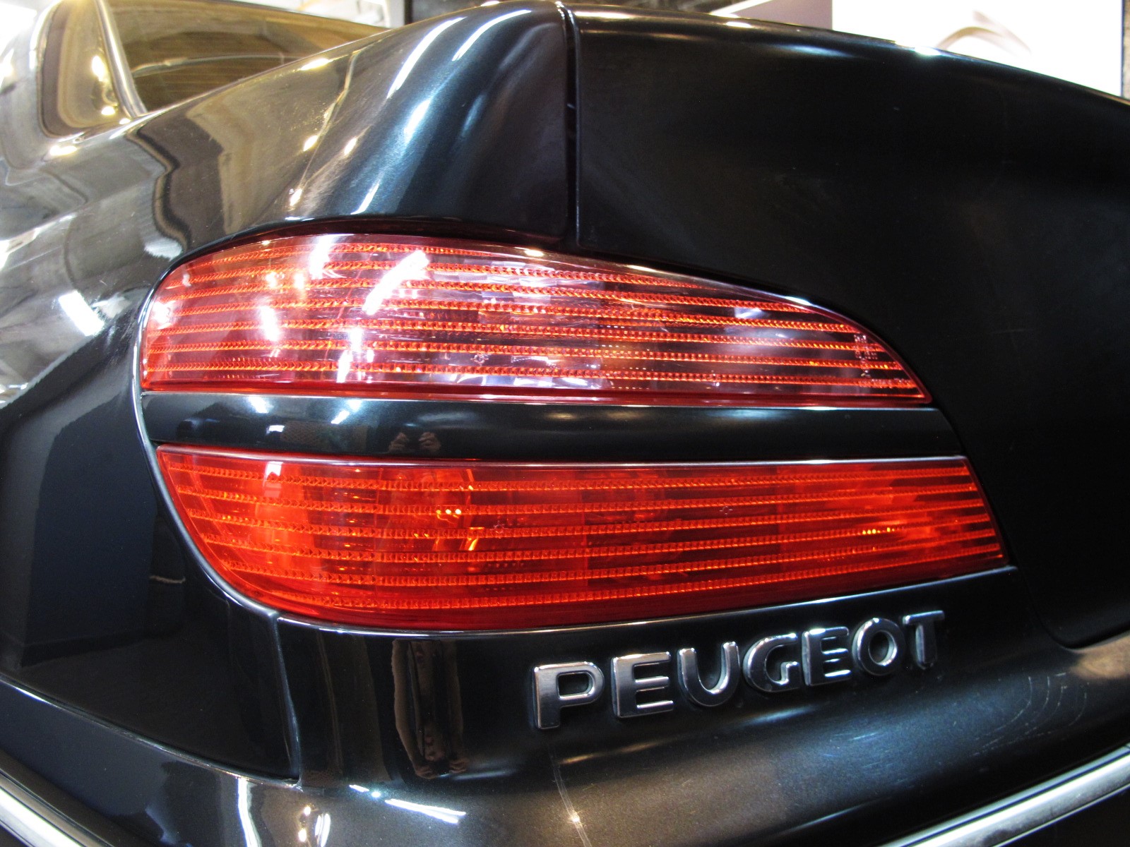 プジョー 406 タクシー 映画 セダン 猫足